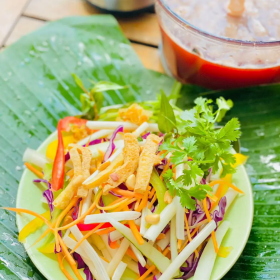 Gỏi củ dừa chay