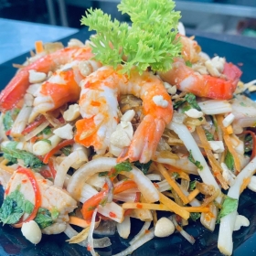Gỏi ngó sen tai heo tôm 