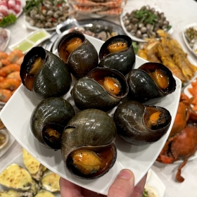 Khai vị Phúc Lộc Thọ ( ốc + tôm + cá )