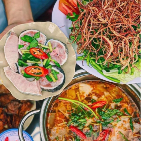 Lẩu cá bớp măng chua