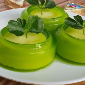 Rau câu bánh flan