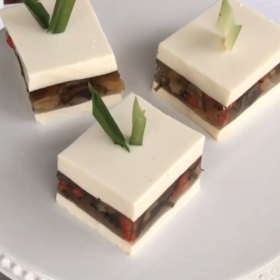 Rau câu nhãn nhục