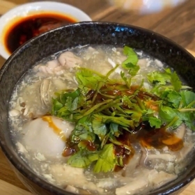 Soup óc heo nấm hương